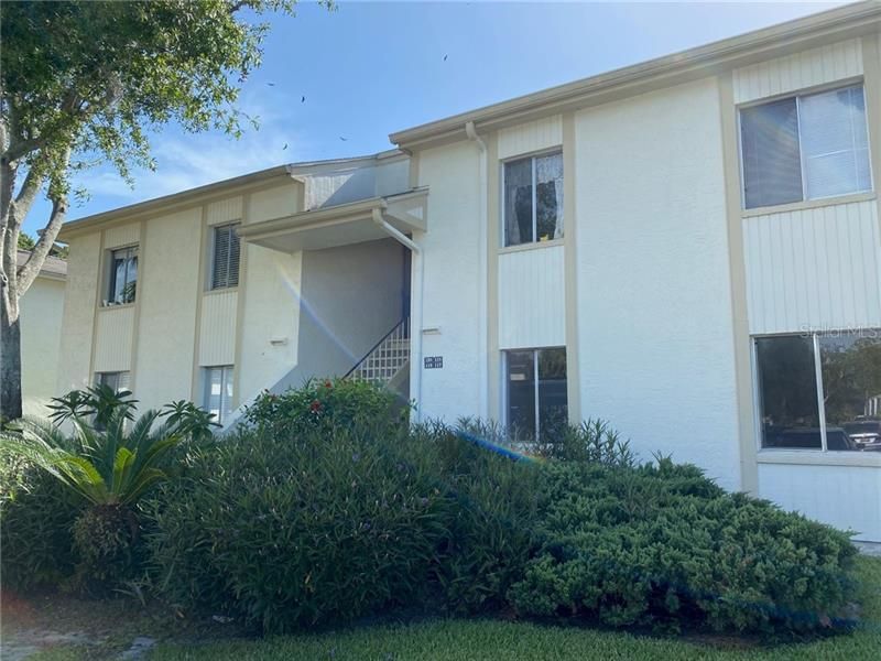 Recently Sold: $99,900 (2 beds, 2 baths, 982 Square Feet)