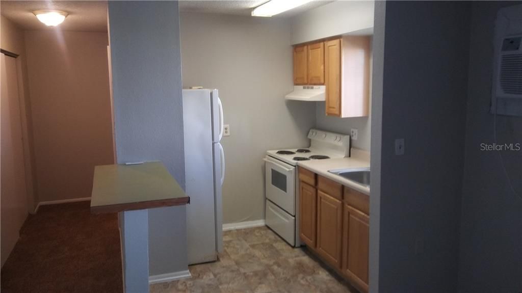 Recently Rented: $825 (1 beds, 1 baths, 476 Square Feet)