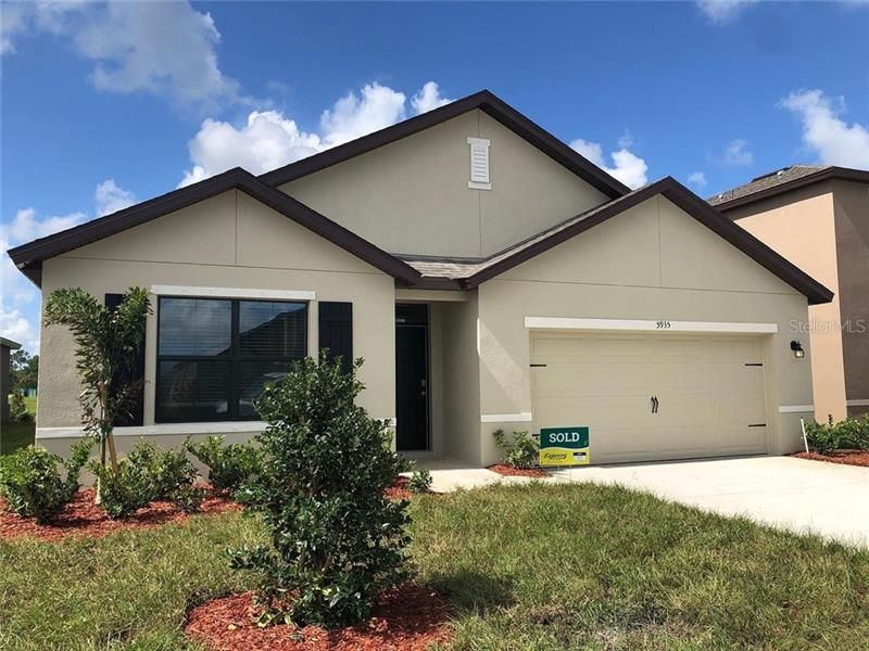 Recently Sold: $239,040 (4 beds, 2 baths, 1828 Square Feet)