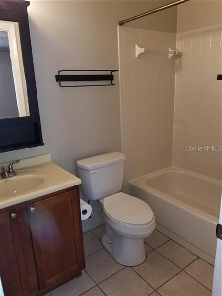 最近租的: $900 (2 贝兹, 1 浴室, 662 平方英尺)
