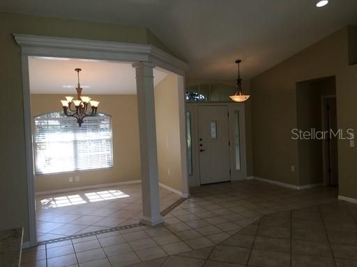 Recently Rented: $2,295 (3 beds, 3 baths, 2035 Square Feet)