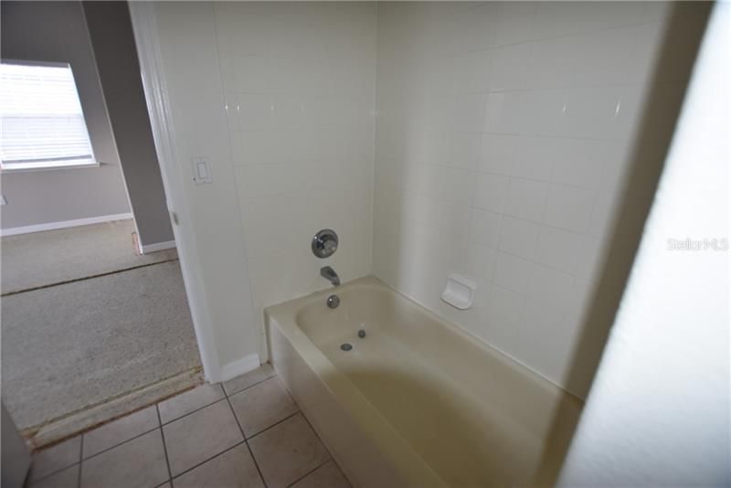 Недавно арендовано: $2,150 (4 спален, 3 ванн, 2453 Квадратных фут)