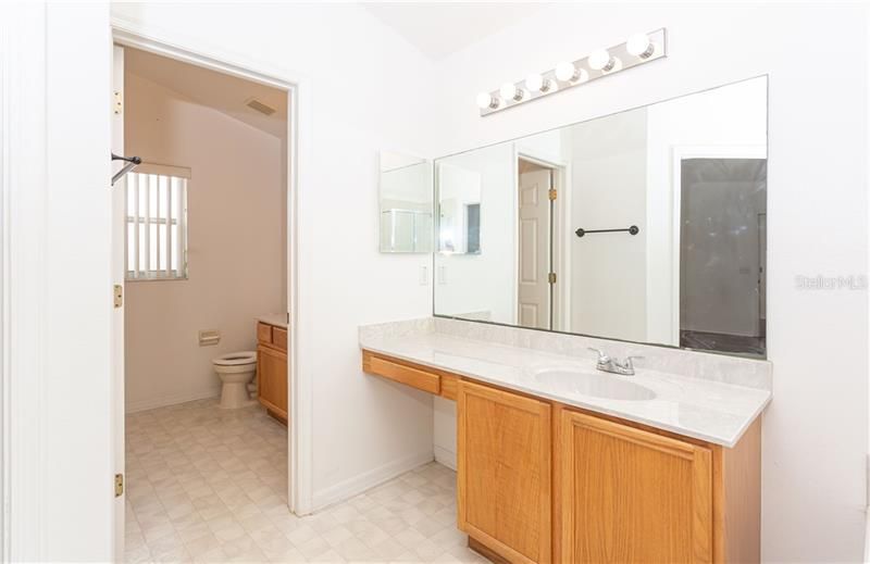 Недавно арендовано: $1,750 (4 спален, 3 ванн, 2247 Квадратных фут)