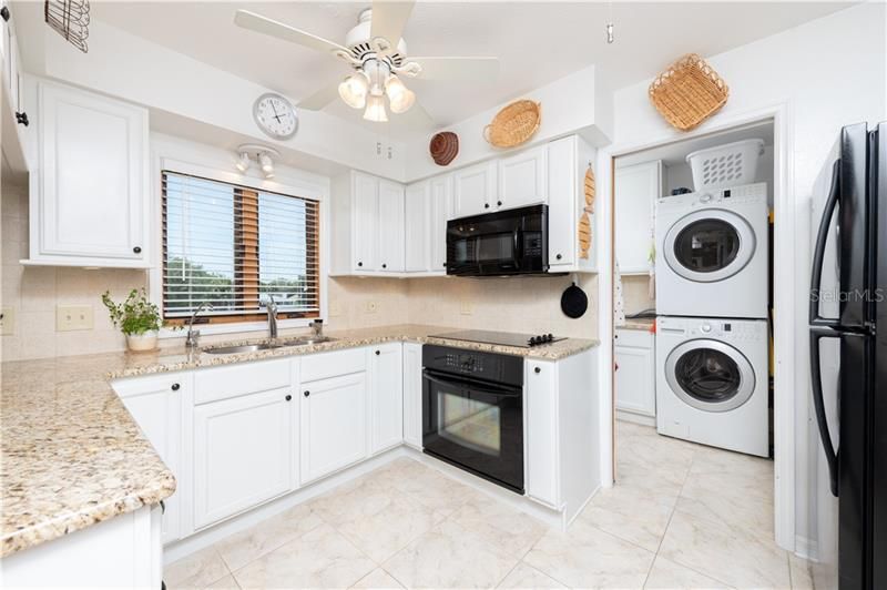 Recently Sold: $524,900 (3 beds, 2 baths, 1758 Square Feet)