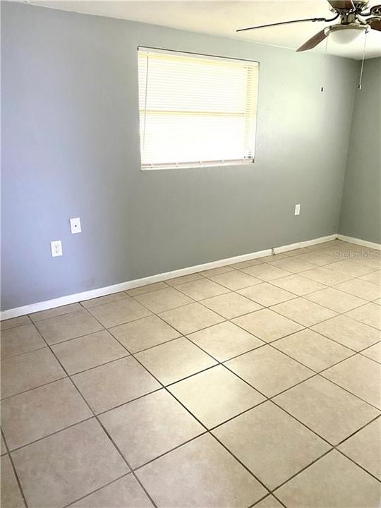 Recently Rented: $1,000 (3 beds, 1 baths, 1020 Square Feet)