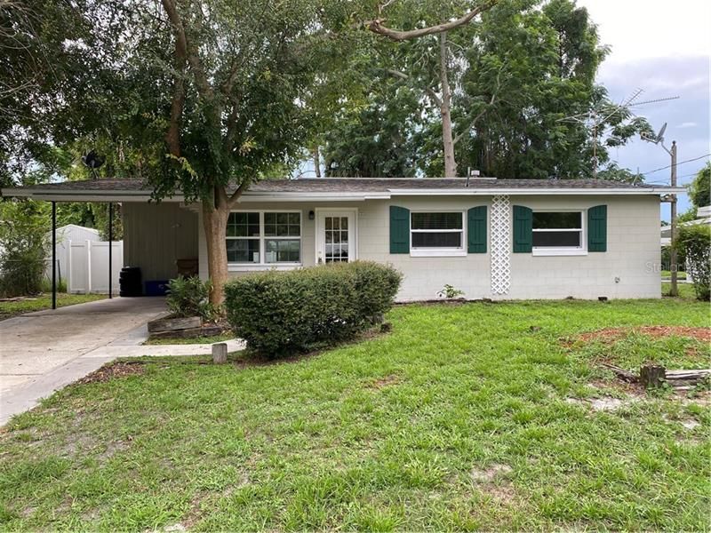 Cute block home with fenced yard!