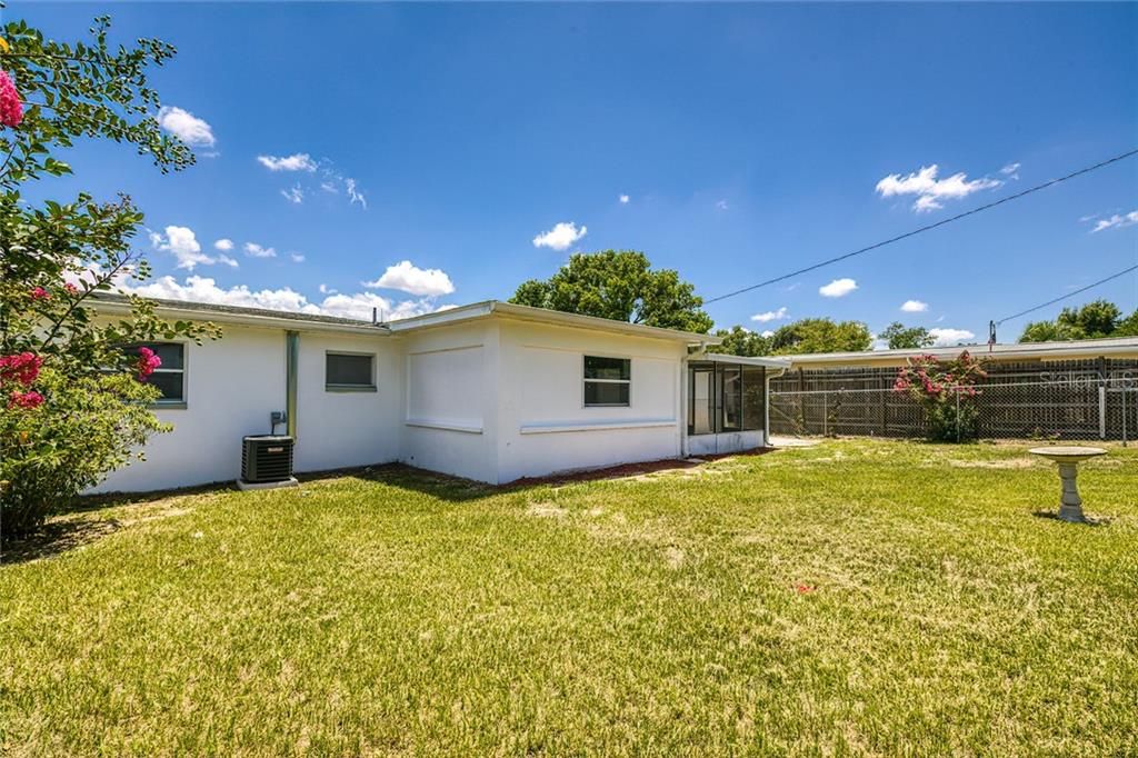 Recently Sold: $114,900 (3 beds, 1 baths, 1204 Square Feet)