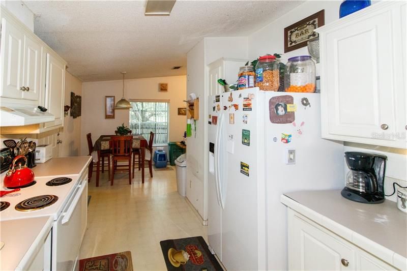 Recently Sold: $130,000 (3 beds, 2 baths, 1456 Square Feet)