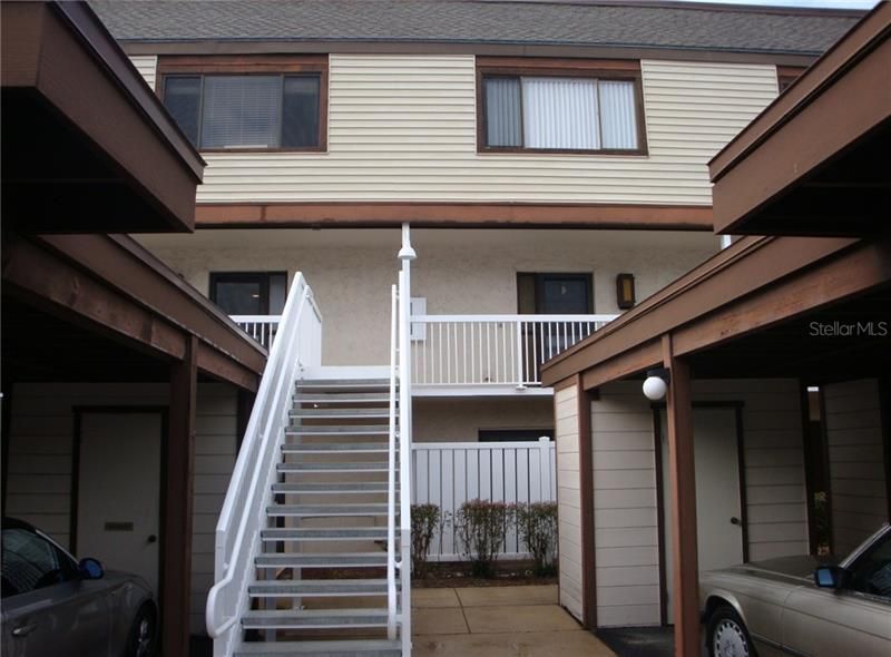 Recently Rented: $1,600 (2 beds, 2 baths, 1290 Square Feet)