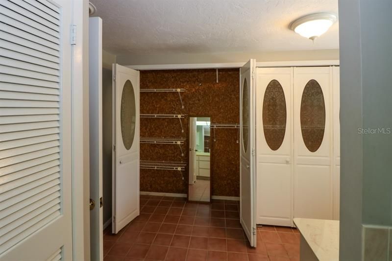 最近租的: $2,200 (3 贝兹, 2 浴室, 2120 平方英尺)