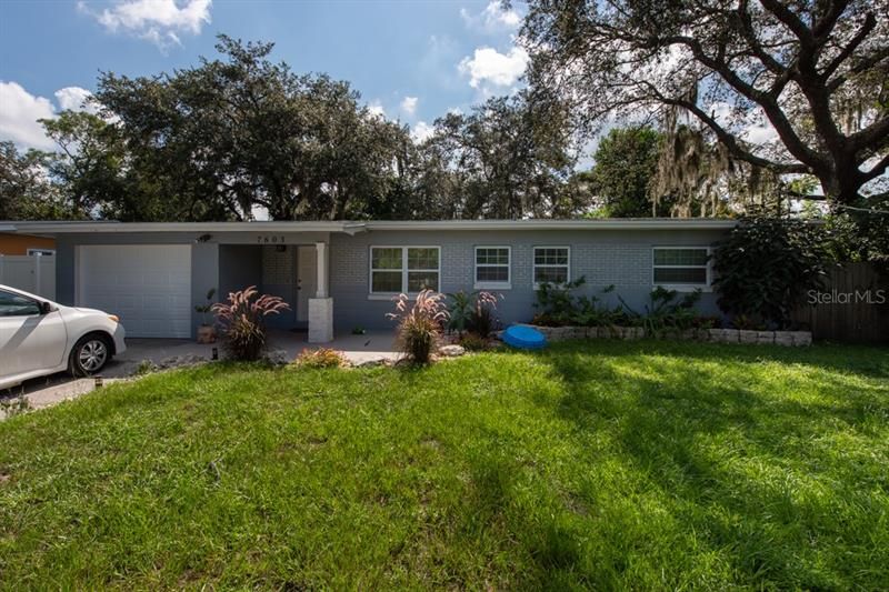 Recently Sold: $190,000 (3 beds, 2 baths, 1538 Square Feet)