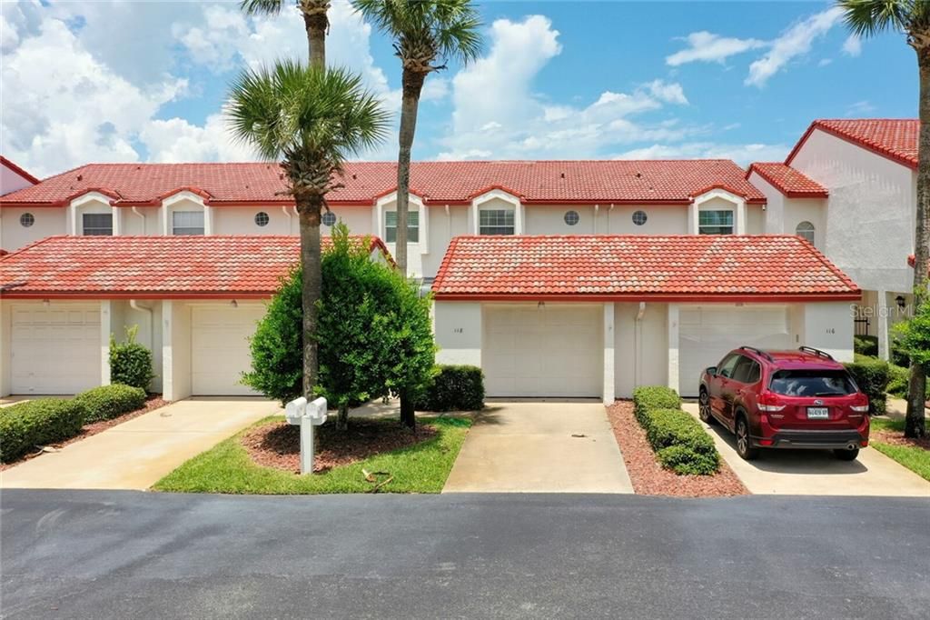 Vendido Recientemente: $218,500 (2 camas, 2 baños, 1428 Pies cuadrados)