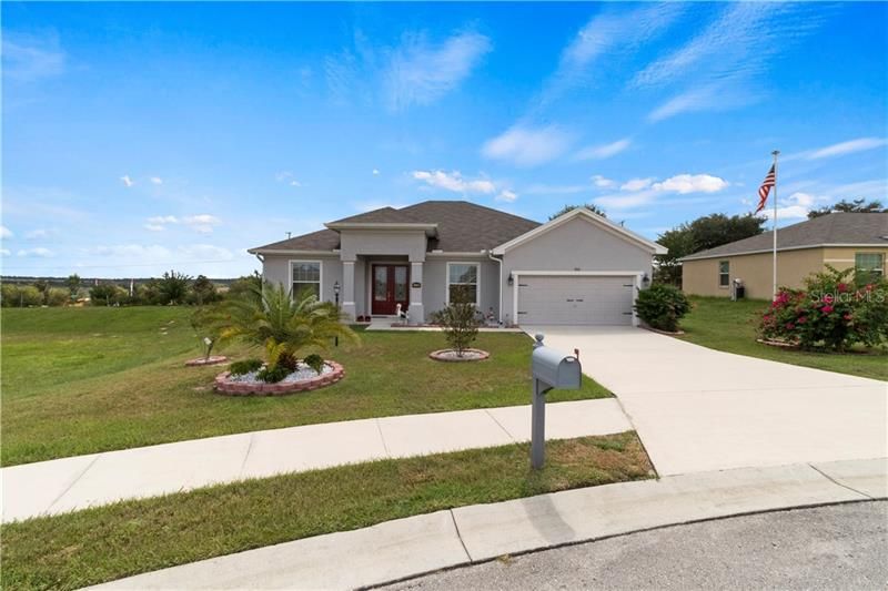 Recently Sold: $259,900 (4 beds, 2 baths, 2240 Square Feet)