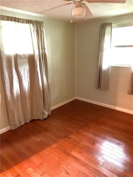 Recently Sold: $88,500 (2 beds, 1 baths, 846 Square Feet)