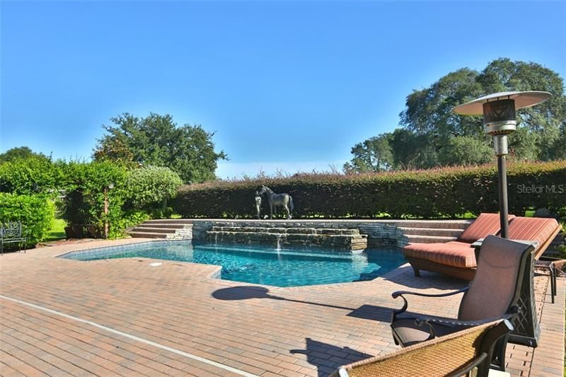 Recently Sold: $1,299,000 (4 beds, 3 baths, 4844 Square Feet)