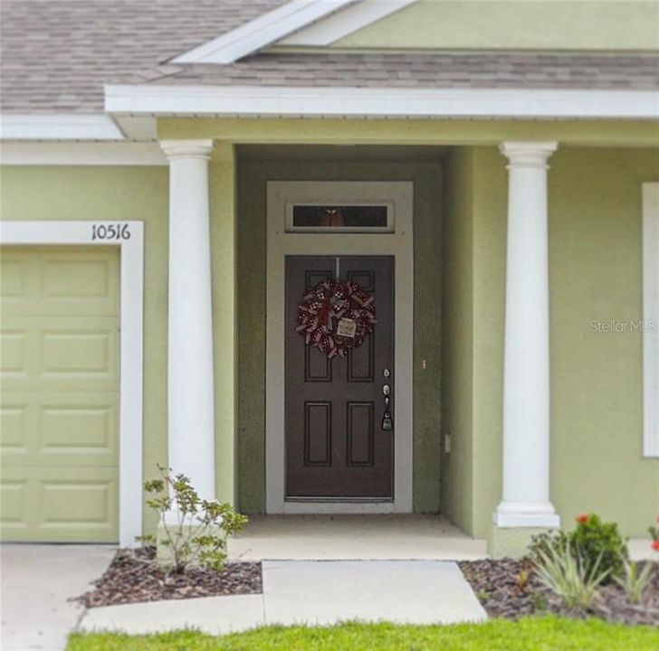 最近售出: $245,000 (3 贝兹, 2 浴室, 1885 平方英尺)