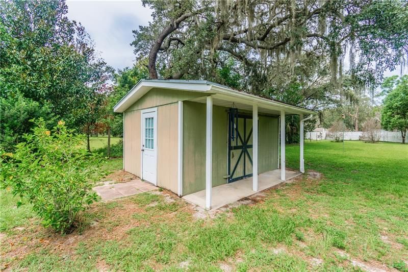 Recently Rented: $1,875 (3 beds, 2 baths, 1400 Square Feet)