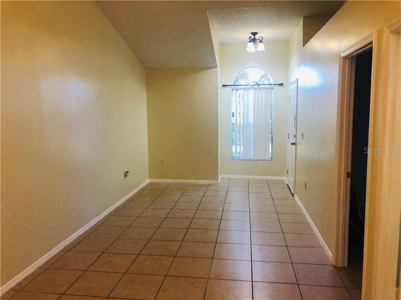 Recently Rented: $1,150 (2 beds, 2 baths, 854 Square Feet)