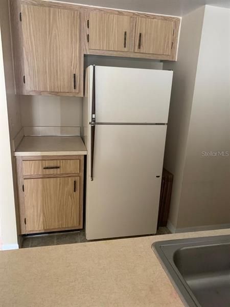 Recently Rented: $850 (1 beds, 1 baths, 733 Square Feet)