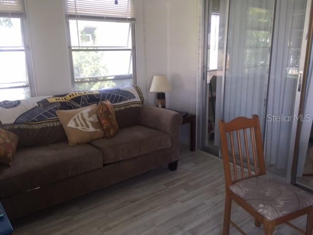 Recently Sold: $65,000 (2 beds, 2 baths, 920 Square Feet)