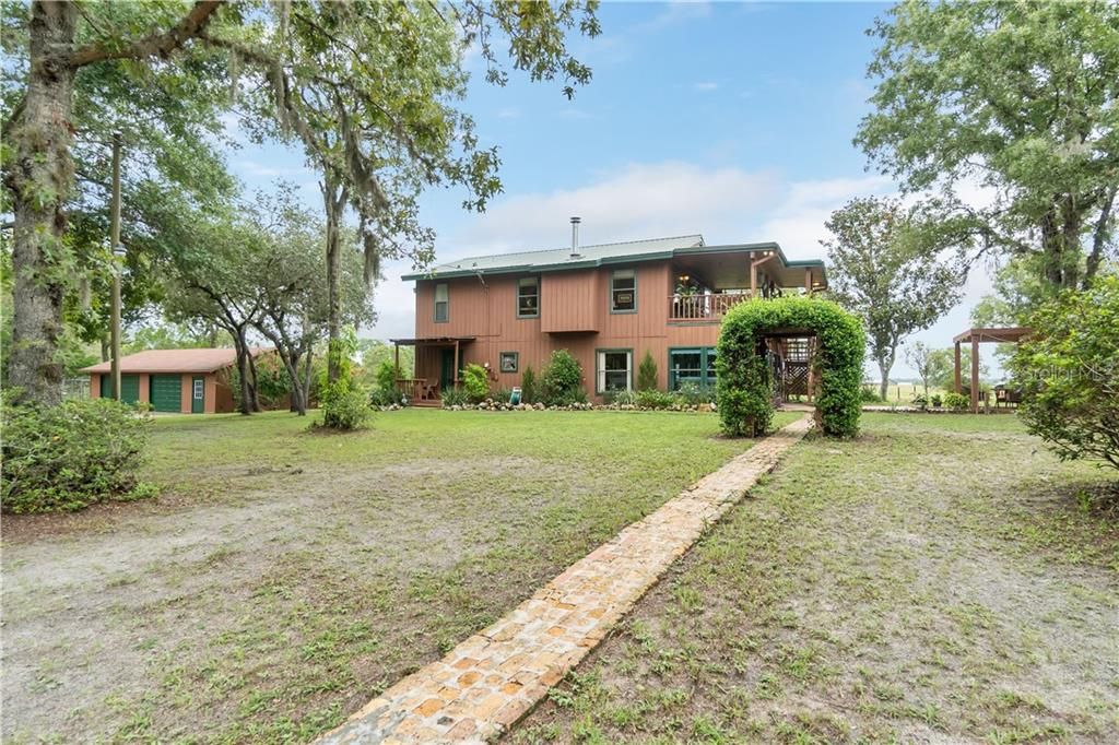 Recently Sold: $499,900 (3 beds, 2 baths, 1998 Square Feet)