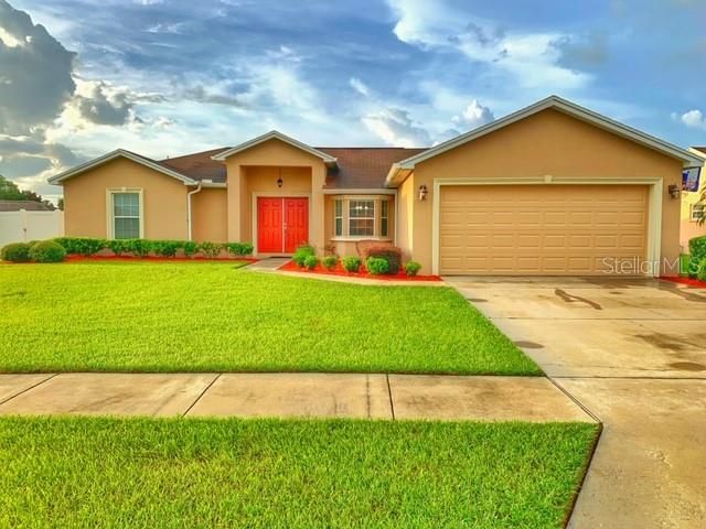 Recently Sold: $225,000 (3 beds, 2 baths, 1520 Square Feet)