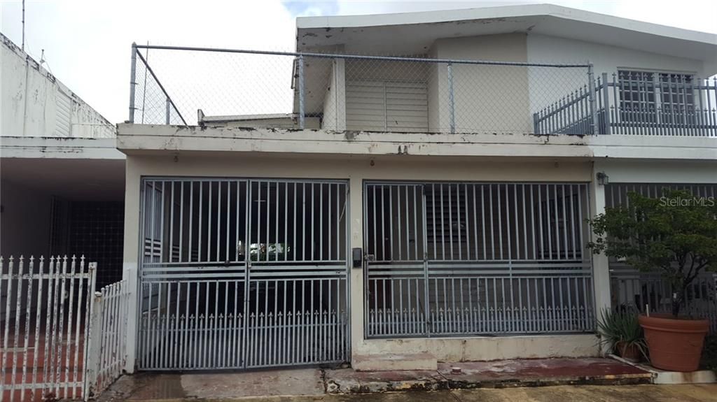 Vendido Recientemente: $49,000 (3 camas, 2 baños, 1000 Pies cuadrados)