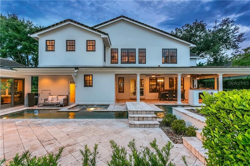 Recently Sold: $1,295,000 (5 beds, 4 baths, 4800 Square Feet)