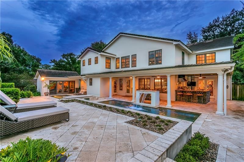 Recently Sold: $1,295,000 (5 beds, 4 baths, 4800 Square Feet)