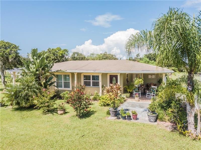 Recently Sold: $399,000 (3 beds, 2 baths, 1969 Square Feet)