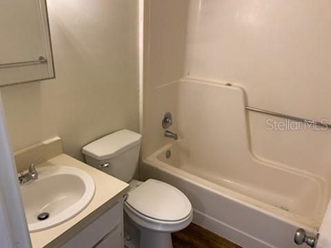 Recently Rented: $775 (2 beds, 1 baths, 800 Square Feet)