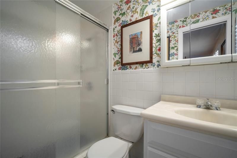 最近售出: $459,000 (4 贝兹, 2 浴室, 1943 平方英尺)