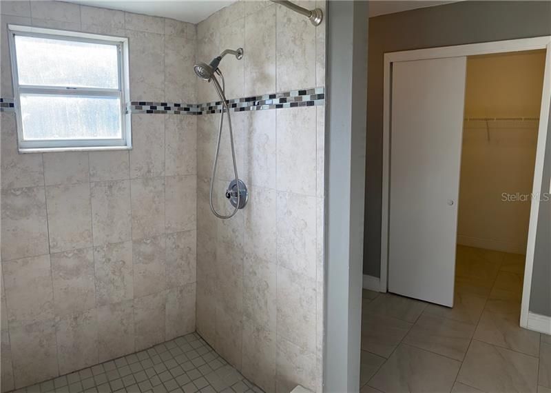 最近租的: $1,700 (3 贝兹, 2 浴室, 1601 平方英尺)