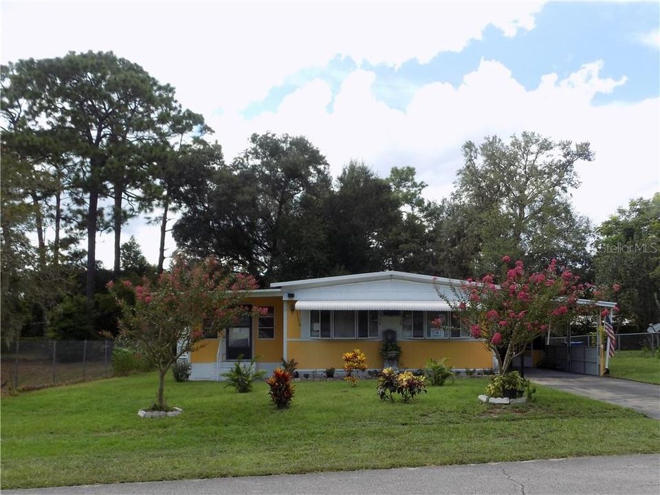 Recently Sold: $97,000 (3 beds, 2 baths, 1152 Square Feet)