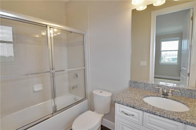 Недавно арендовано: $4,800 (6 спален, 6 ванн, 5316 Квадратных фут)