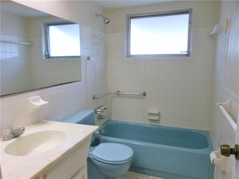 最近租的: $900 (2 贝兹, 2 浴室, 1384 平方英尺)