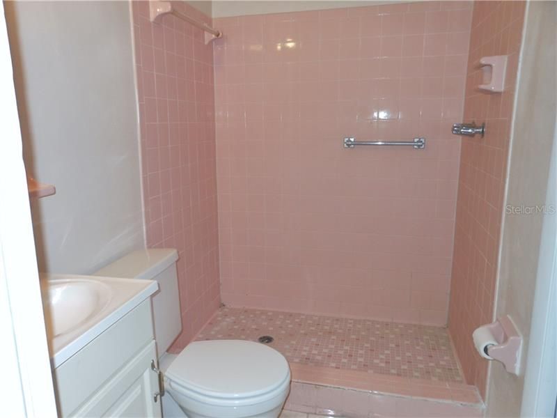 最近租的: $900 (2 贝兹, 2 浴室, 1384 平方英尺)