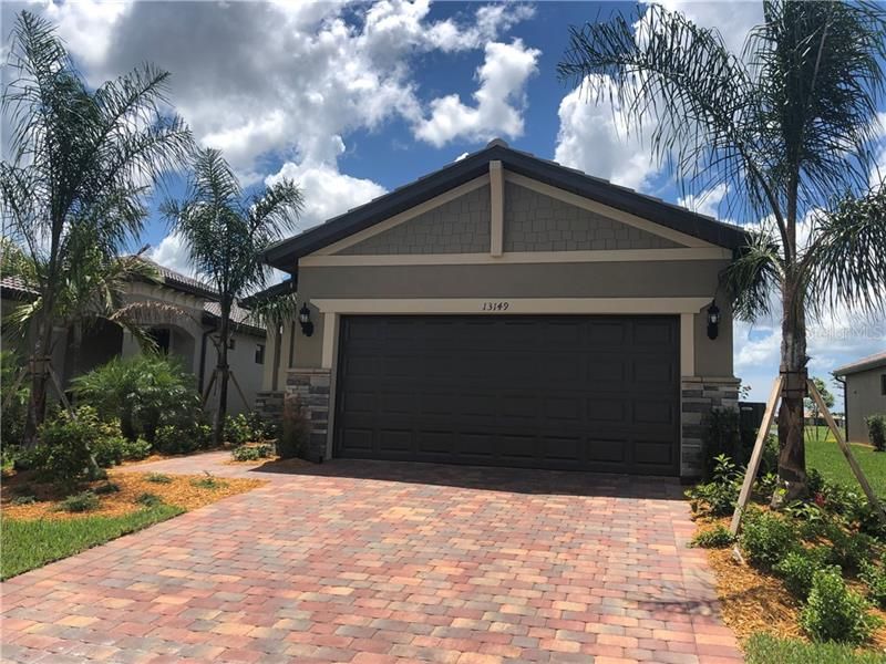 Recently Sold: $347,809 (2 beds, 2 baths, 1433 Square Feet)