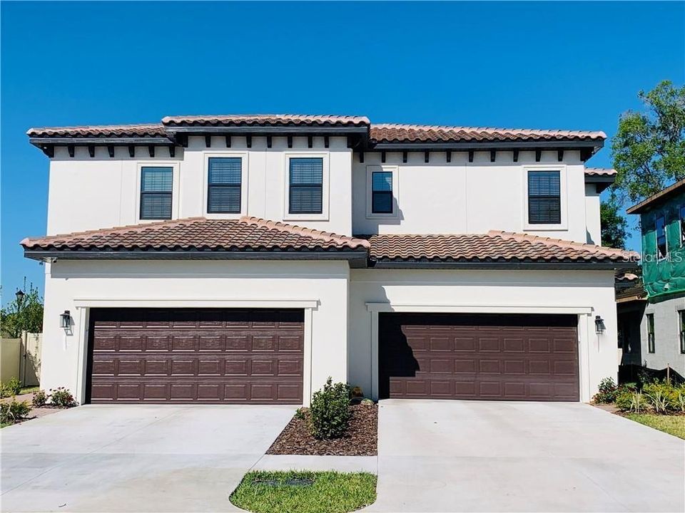 Недавно продано: $505,716 (3 спален, 2 ванн, 2396 Квадратных фут)