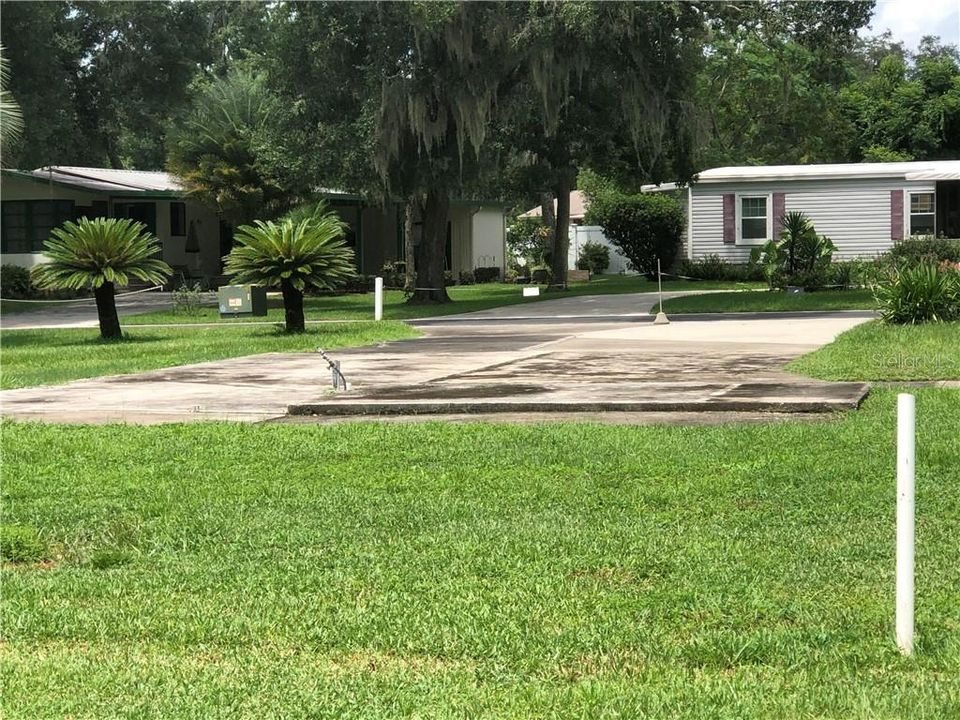 VIEW FROM FAIRWAY BOUNDRY TO BIG OAK BLVD.