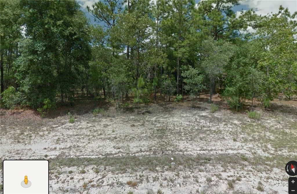 待售: $129,999 (2.16 acres)