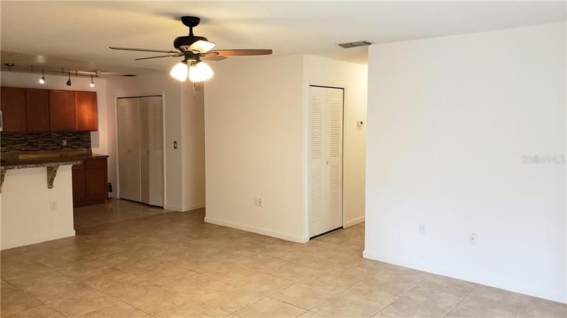 Recently Sold: $175,000 (3 beds, 2 baths, 1116 Square Feet)