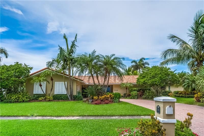 Recently Sold: $1,167,000 (4 beds, 3 baths, 2799 Square Feet)