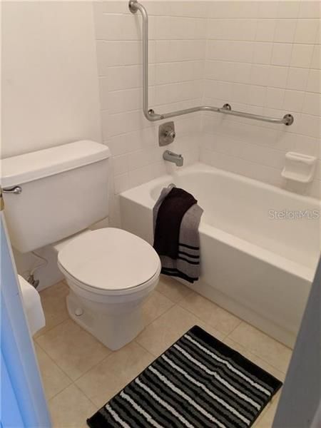 Недавно арендовано: $950 (2 спален, 2 ванн, 960 Квадратных фут)