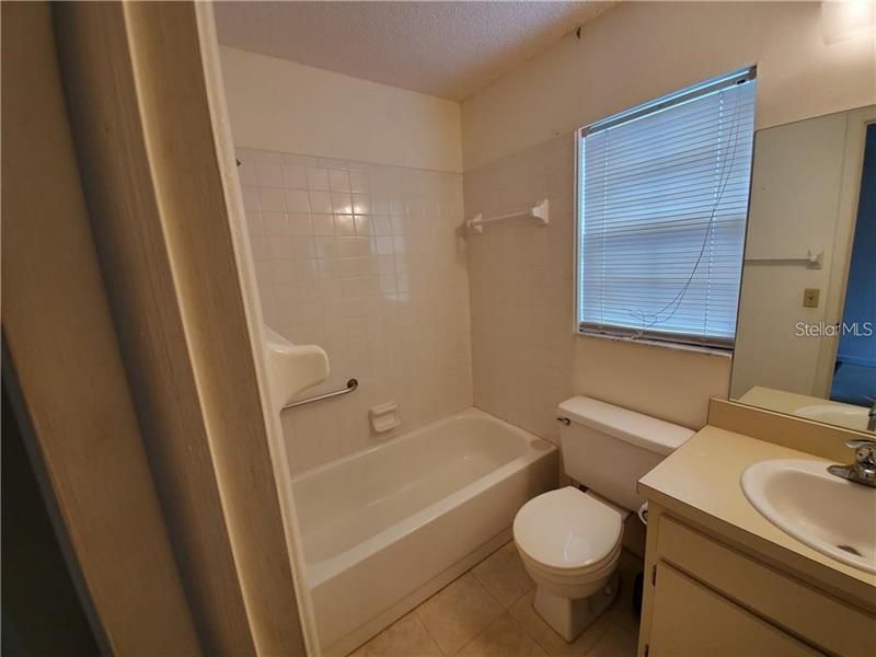 最近租的: $950 (2 贝兹, 2 浴室, 960 平方英尺)