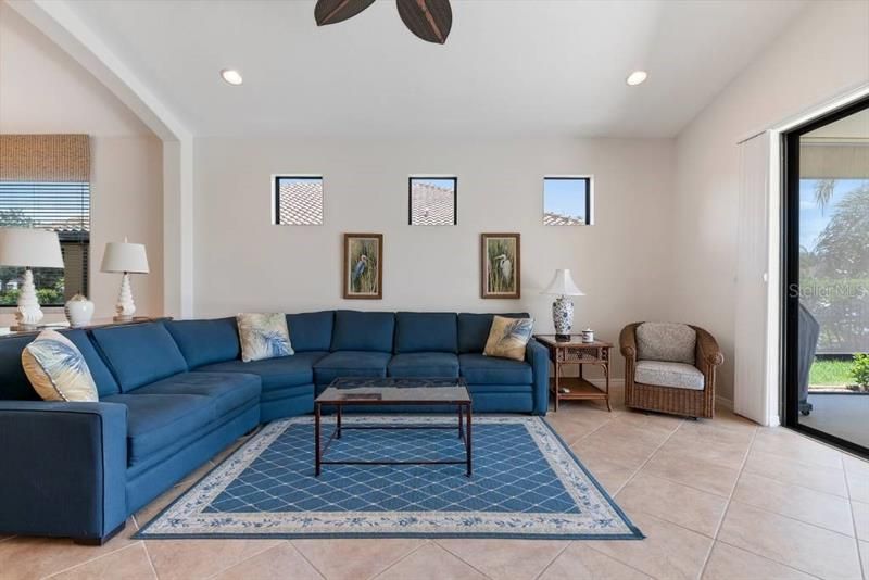 Recently Sold: $435,000 (3 beds, 2 baths, 2208 Square Feet)