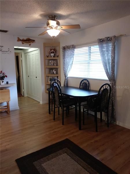 Recently Sold: $65,900 (1 beds, 1 baths, 779 Square Feet)