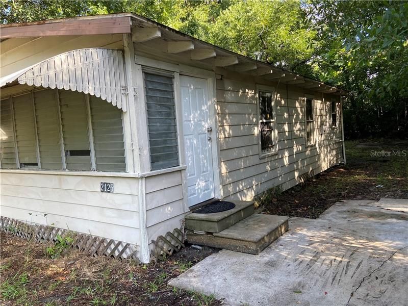 Recently Sold: $23,975 (1 beds, 1 baths, 804 Square Feet)