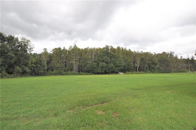 Vendido Recientemente: $59,900 (2.42 acres)