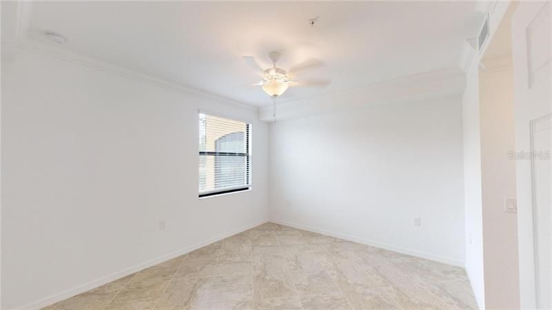 Recently Sold: $219,999 (2 beds, 2 baths, 1301 Square Feet)